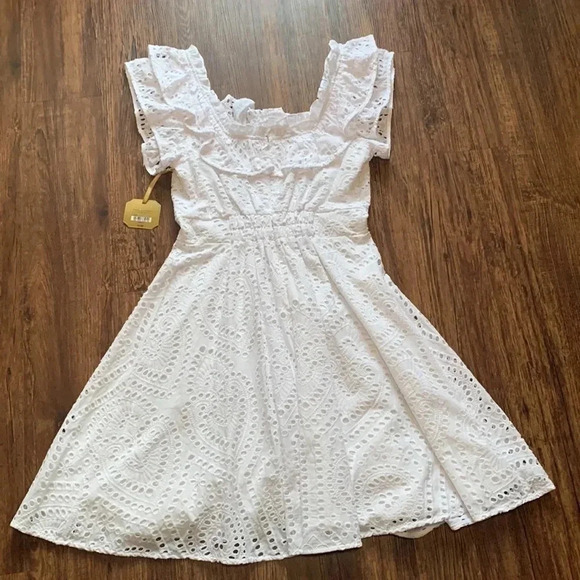 RYEGRASS Embroidered Eyelet White Dress Small NWT - Picture 6 of 9